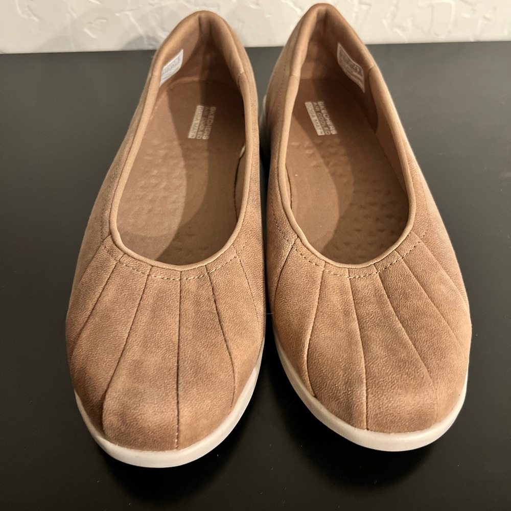 Sketchers women’s